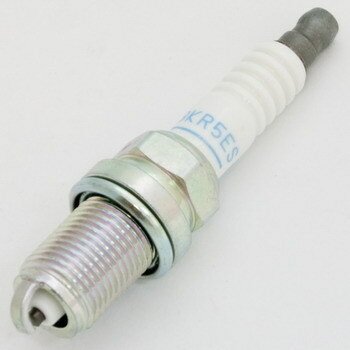 Свеча зажигания NGK Standard с никелевым электродом, арт. BKR5ES
Свеча зажигания NGK Standard с никелевым электродом, арт. BKR5ES