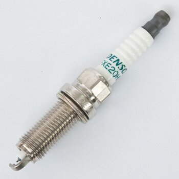 Свеча зажигания Nissan с иридиевым электродом, арт. FXE20HR11 / LZKAR6AP-11
Свеча зажигания Nissan с иридиевым электродом, арт. FXE20HR11 / LZKAR6AP-11