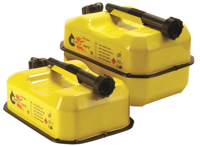 Канистра: перевозим топливо безопасно