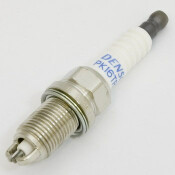 Свеча зажигания Denso Platinum Longlife с платиновым электродом и платиновым заземлением, арт. PK16TR11 Свеча зажигания Denso Platinum Longlife с платиновым электродом и платиновым заземлением, арт. PK16TR11
