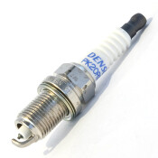 Свеча зажигания Denso Platinum Longlife с платиновым электродом и платиновым заземлением, арт. PK20R13