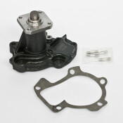 Водяной насос (помпа) системы охлаждения GMB, для двигателей HDE / HC, арт. GWD-35A Водяной насос (помпа) системы охлаждения GMB, для двигателей HDE / HC, арт. GWD-35A