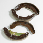 Колодки тормозные барабанные jFBK, комплект на ось (4 шт), арт. FN-1230