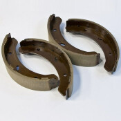 Колодки тормозные барабанные jFBK, комплект на ось (4 шт), арт. FN-6668