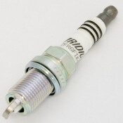 Свеча зажигания NGK Iridium MAX с иридиевым электродом и выступающим запальным концом, арт. ZFR6FIX-11P