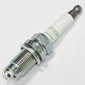 Свеча зажигания NGK V-Power с никелевым электродом и выступающим запальным концом, арт. ZFR5E-11