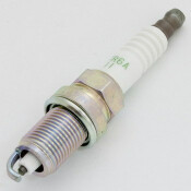 Свеча зажигания NGK V-Power с никелевым электродом и выступающим запальным концом, арт. ZFR6A-11