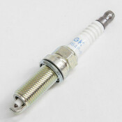 Свеча зажигания NGK Laser Platinum с платиновым электродом и удлиненной резьбой, арт. LZKAR6AP-11