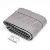 Набор для перетяжки руля CARFORT HANDMADE, экокожа, серый цвет, размер M (37-39см), комплект (нить, игла) Набор для перетяжки руля CARFORT HANDMADE, экокожа, серый цвет, размер M (37-39см), комплект (нить, игла)