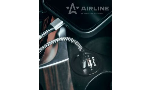 Зарядное устройство в прикуриватель Airline 12/24В, 1xUSB (5В, 2.1А) + 1xUSB (5В, 2.1А), черное, влагозащищенное, арт. ACS-2U-02