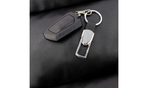 Брелок на ключи (карабин с кожаным ремешком)