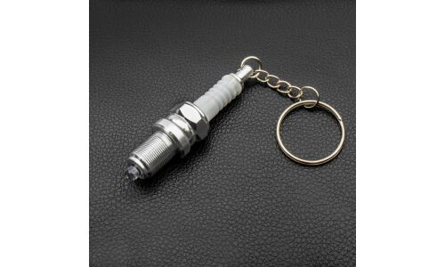 Брелок на ключи серии «Деталь автомобиля» (свеча зажигания) с фонариком