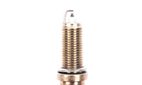 Свеча зажигания Masuma Platinum LZKAR6AP-11 с платиновым электродом, арт. S302P