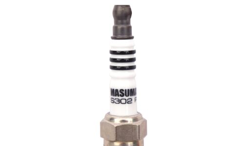 Свеча зажигания Masuma Platinum LZKAR6AP-11 с платиновым электродом, арт. S302P