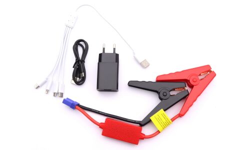 Портативное пусковое устройство Carfort Start.S с функцией Power Bank, 15000мАч, 12В, ток пуска 300А, 2 USB-порта, фонарик, арт. CFS-300