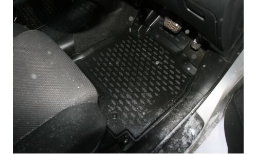 Коврики модельные Autofamily Element 3D для Toyota Wish 2003-2009 (правый руль), для переднего и заднего ряда, полиуретан, черный цвет, 5шт