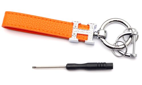 Брелок на ключи с кожаным оранжевым  ремешком и  буквой "Н" со стразами (с отверткой в комплекте)