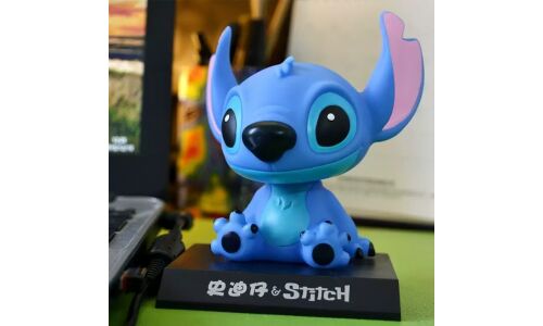 Игрушка на приборную панель «Stich»