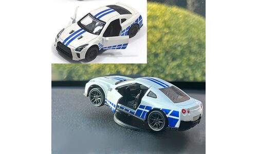 Игрушка на приборную панель «Ниссан GTR-R3»