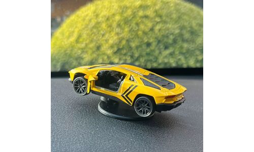 Игрушка на приборную панель «Ламборгини Авентадор»
