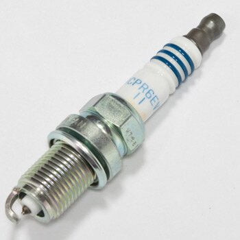 

Свеча зажигания NGK Platinum VX с платиновым электродом, арт. BCPR6EVX-11