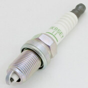 Свеча зажигания NGK Standard с никелевым электродом, арт. BKR5EY-11 Свеча зажигания NGK Standard с никелевым электродом, арт. BKR5EY-11