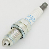 Свеча зажигания NGK Laser Platinum с платиновым электродом, арт. BKR6EP-8 Свеча зажигания NGK Laser Platinum с платиновым электродом, арт. BKR6EP-8