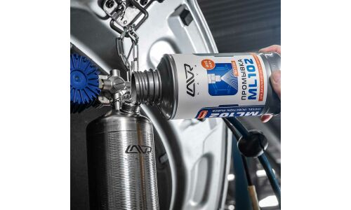 Промывка инжекторов Lavr ML102 Diesel Injection Purge, для дизельных двигателей, с эффектом раскоксовки, бутылка 1л, арт. Ln2002