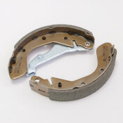 Колодки тормозные барабанные Hong Sung Gold, комплект на ось (4 шт), арт. HS2009