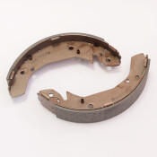 Колодки тормозные барабанные Hong Sung Gold, комплект на ось (4 шт), арт. HS0007