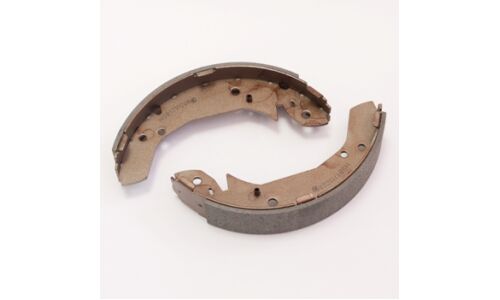 Колодки тормозные барабанные Hong Sung Gold, комплект на ось (4 шт), арт. HS0007