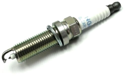 Свеча зажигания Nissan, арт. 22401-1VA1C
