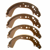 Колодки тормозные барабанные Avantech, комплект на ось (4 шт), арт. AVS0104