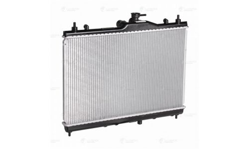 Радиатор охлаждения двигателя Luzar, для Nissan Juke, арт. LRc 141EE