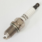 Свеча зажигания TOYOTA // BCPR5EY (1266) / Q16R-U (3129)