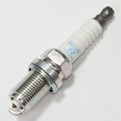 Свеча зажигания Subaru с платиновым электродом, арт. 22401-AA400
