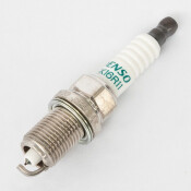 Свеча зажигания Toyota с иридиевым электродом, арт. IFR5A-11 / SK16R11