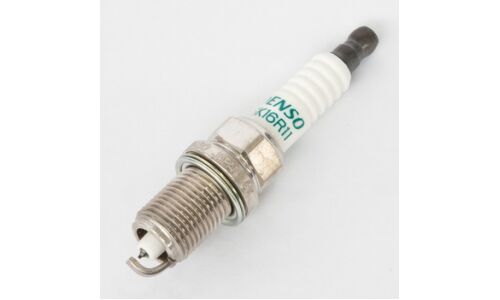 Свеча зажигания Toyota с иридиевым электродом, арт. IFR5A-11 / SK16R11