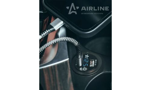 Розетка встраиваемая Airline, 12/24В, 2хUSB (5В, 2.1А), влагозащитная, с вольтметром, арт. AEBJ203