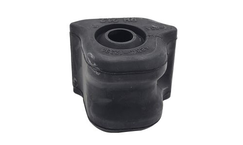 Втулка стабилизатора CTR, передняя, правая, арт. GV0521R