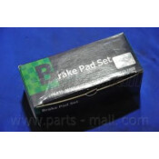 Колодки тормозные дисковые Parts-Mall, передние, комплект на ось (4 шт), арт. PKC-008