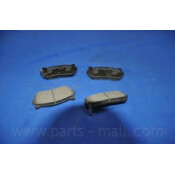 Колодки тормозные дисковые Parts-Mall, задние, комплект на ось (4 шт), арт. PKB-008
