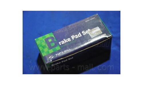 Колодки тормозные дисковые Parts-Mall, передние, комплект на ось (4 шт), арт. PKC-027