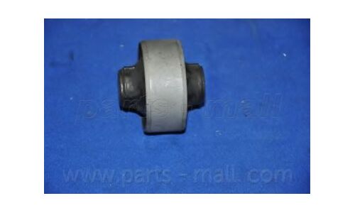 Сайлентблок переднего рычага Parts-Mall, арт. PXCBA-016B