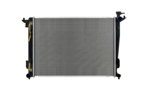 Радиатор охлаждения двигателя Sakura, арт. 32218506