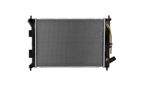 Радиатор охлаждения двигателя Sakura, арт. 32218511