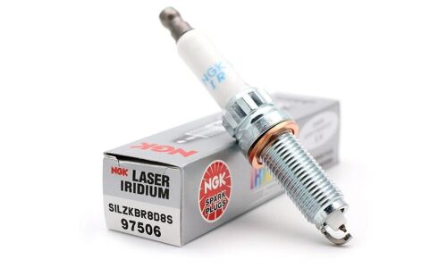 Свеча зажигания NGK с иридиевым электродом, арт. SILZKBR8D8S
