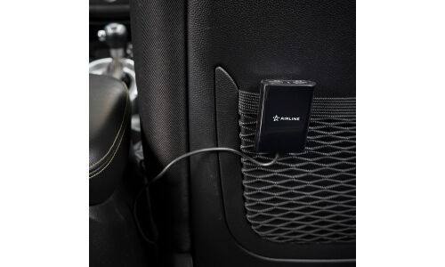 Зарядное устройство в прикуриватель Airline, 12/24В, 2xUSB (5В, 1/2.1А) + 2xUSB (5В, 2.1A), кабель 180см, чёрное, арт. ACH-4U-16