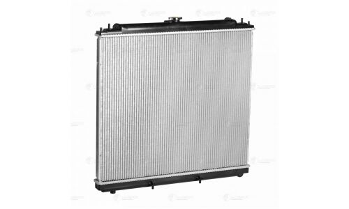 Радиатор охлаждения двигателя Luzar, для Nissan Pathfinder / Navara, арт. LRc 141EB