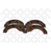 Колодки тормозные барабанные Stellox, для Toyota RAV4, комплект на ось (4 шт), арт. 000 502-SX